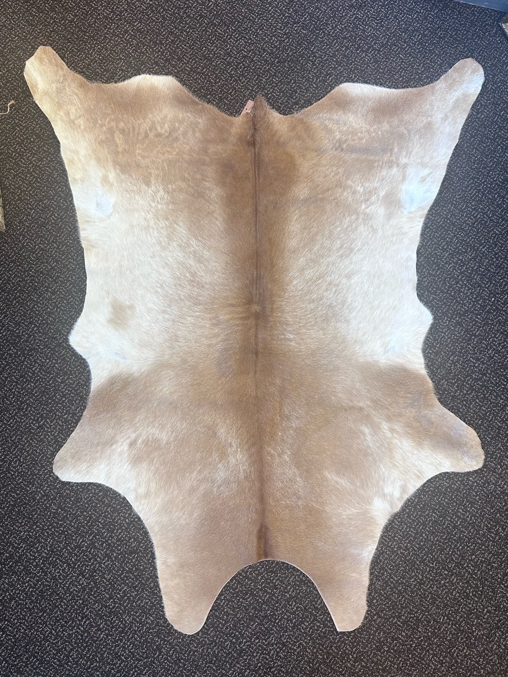 Natural Beige Cowhide Rug - Soft Brown/Beige Home Accent
